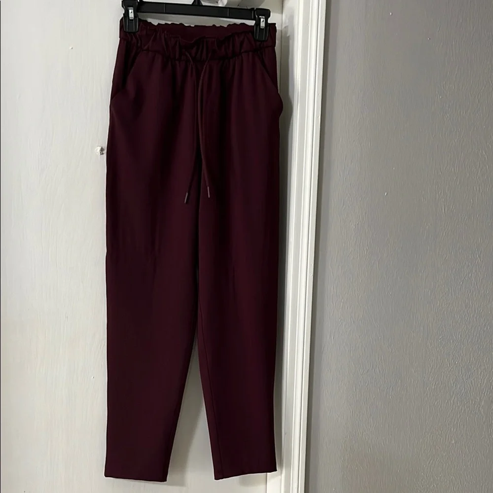 Lululemon women’s pants
